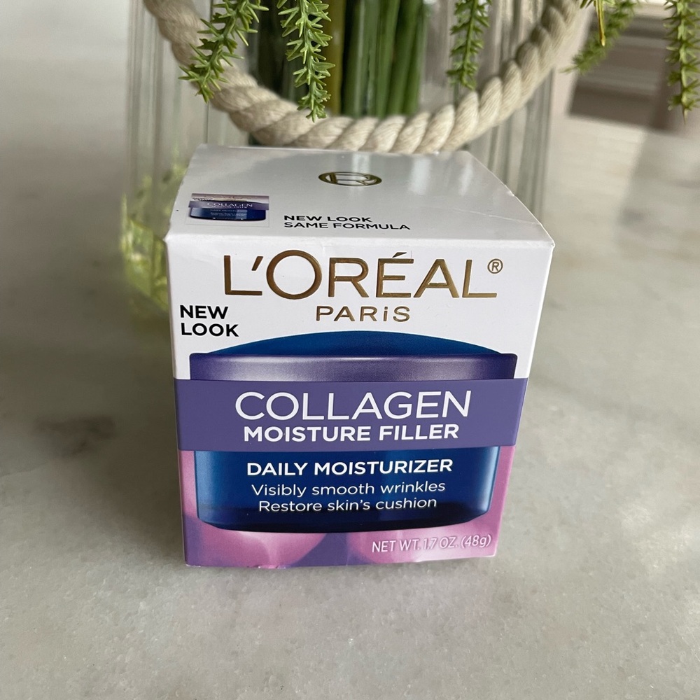 L'Oreal Collagen Moisture Filler Daily Moisturizer -‎ Purple
